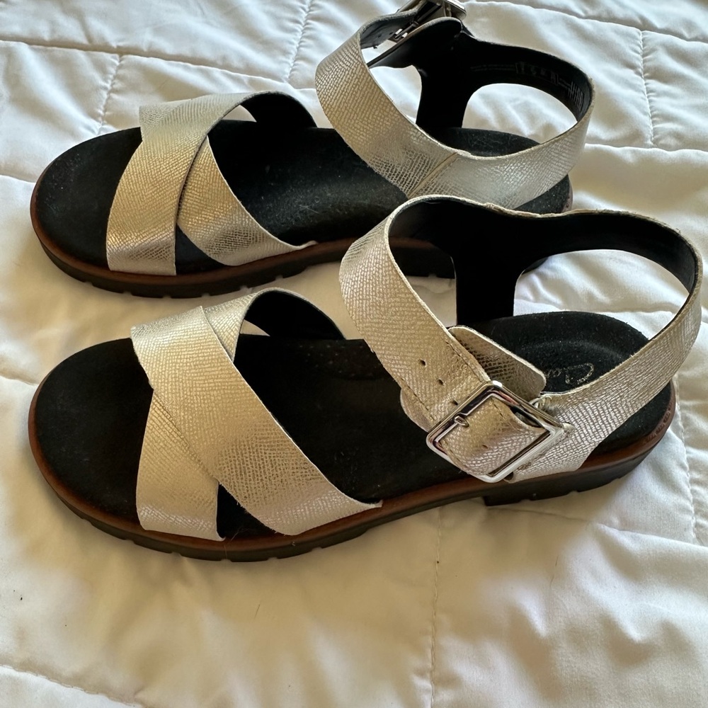 Clark’s Silver Metallic Sandals